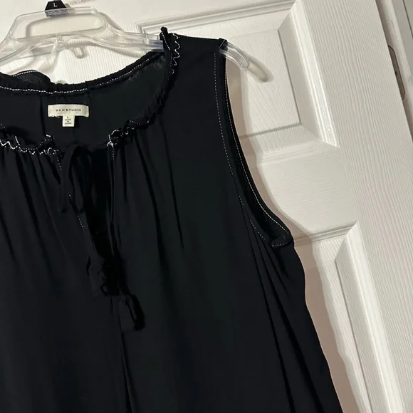 Max Studio Daisy Pattern Sleeveless Tiered Summer Dress - Picture 5 of 14